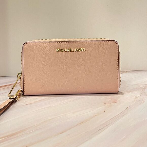 Michael Kors Jet Set Travel Large Flat Zip MF Phone Case Wristlet Wallet… - Picture 1 of 7